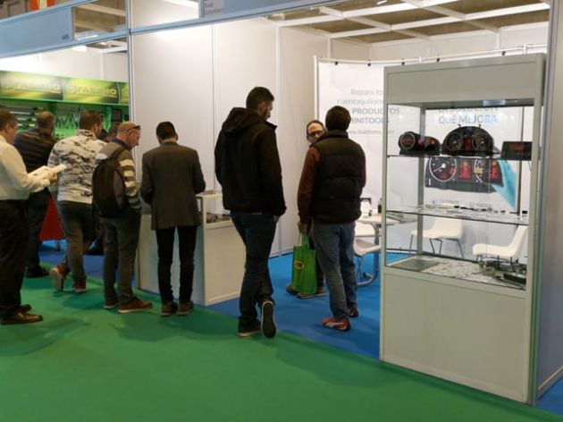stand-riparazione-contachilometri-mototec-madrid-2019