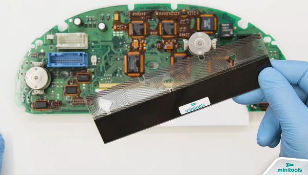 Display LCD di ricambio, completo di cavo flat. per tachimetro / computer di bordo di BMW Serie 5 / M5 E39, Serie 7 E38 ed X5 E53